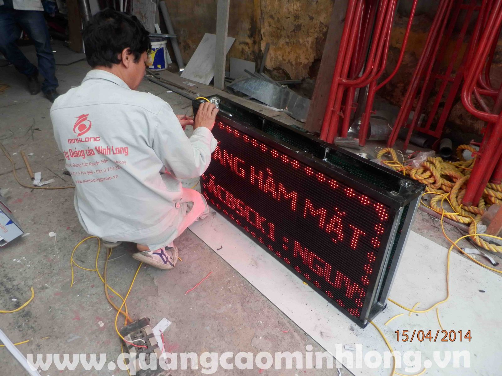 Thi công bảng biển đèn