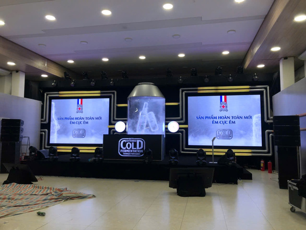 Thiết kế và thi công quảng cáo