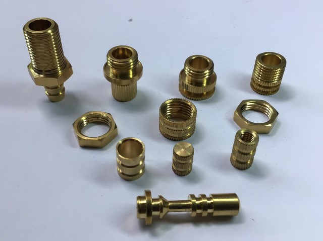Thiết Bị Trong Bình Phun