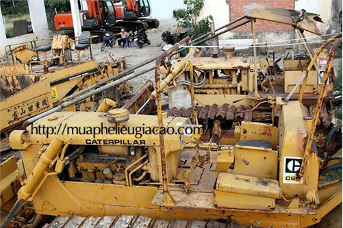 Thu mua phế liệu máy móc