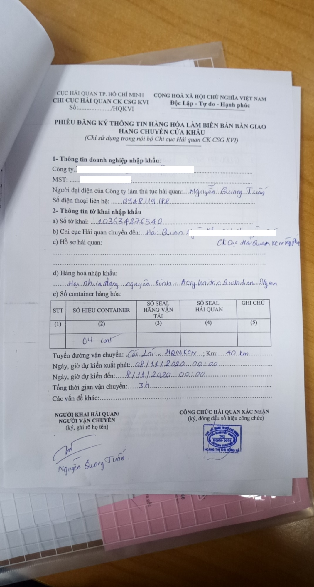 Thủ tục chuyển cảng