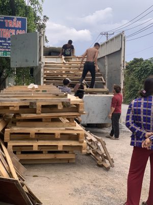 Thu mua pallet gỗ cũ, thùng hàng, ván ép thanh lý