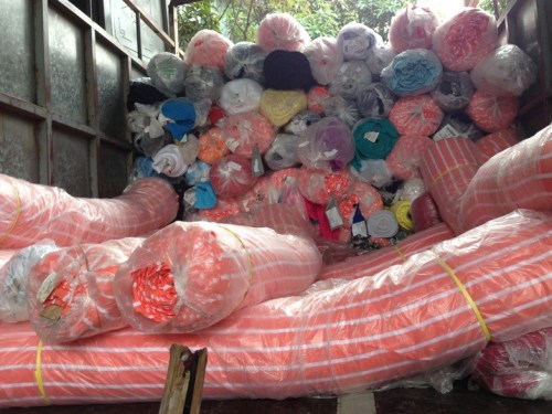 Thu mua phế liệu vải cuộn