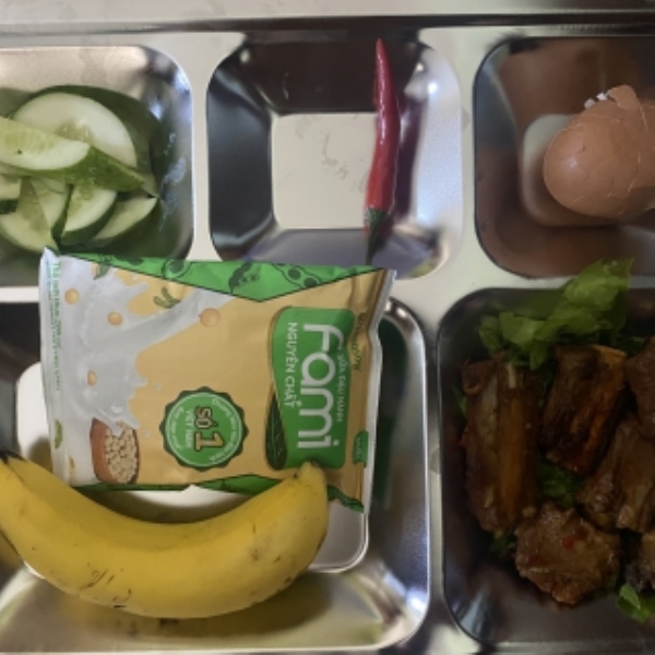 Sườn non kho tiêu