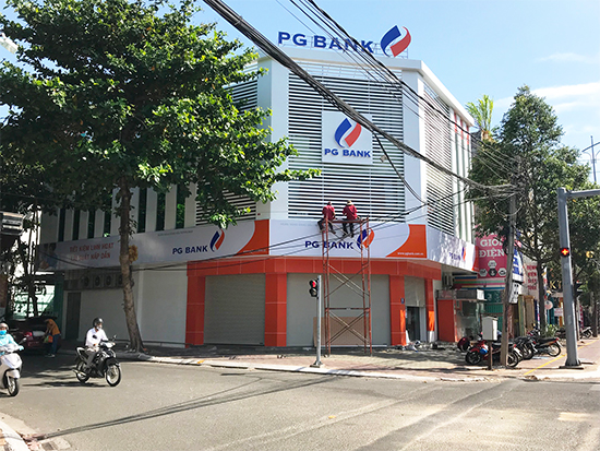 Thi công quảng cáo