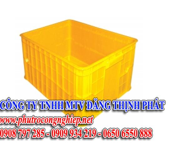 Thùng nhựa đặc