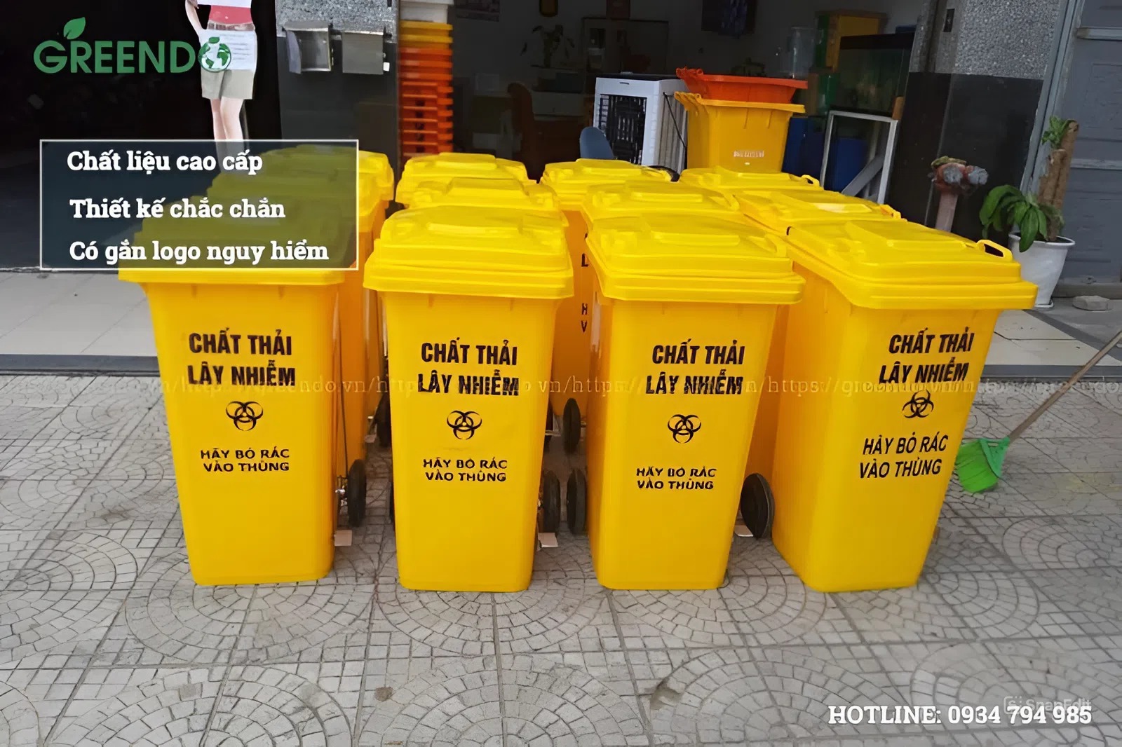 Thùng rác y tế