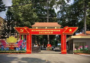 Tổ chức sự kiện