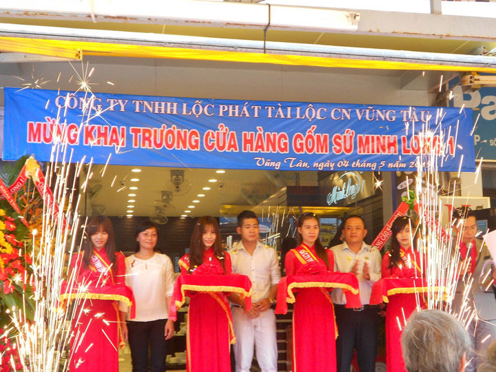 Tổ chức lễ khai trương