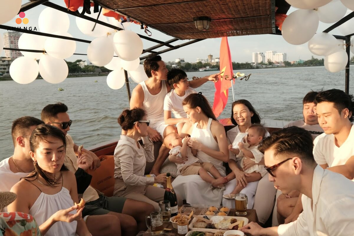 Tổ chức tiệc tri ân khách hàng