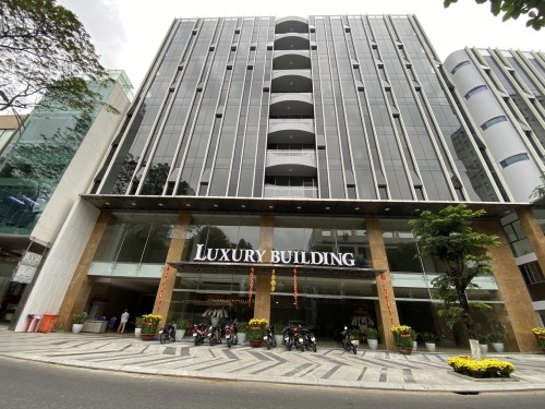 Văn phòng cho thuê tòa nhà Luxury