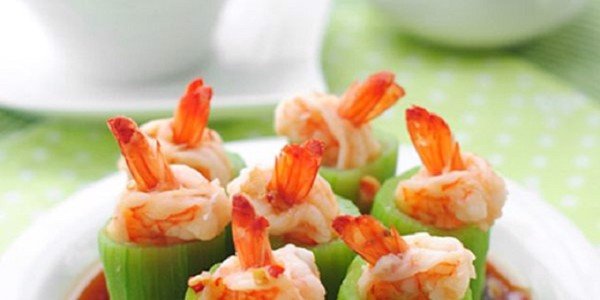 Tôm hấp mướp