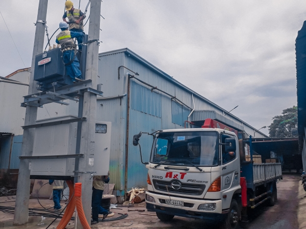 Trạm biến áp giàn