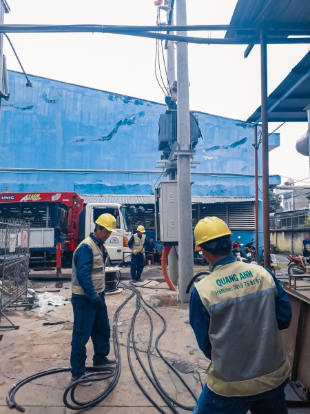 Trạm biến áp giàn