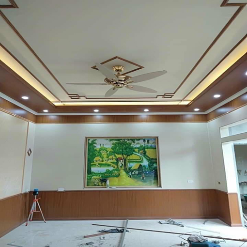 Trần nhựa màu trắng