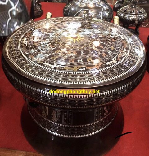 Tranh mặt trống đồng khảm ngũ sắc