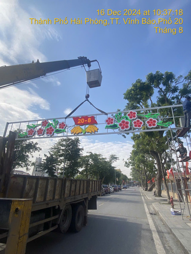 Trang trí đèn đường