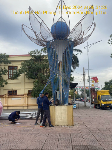 Trang trí đèn đường