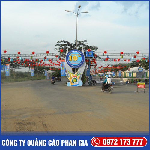 Trang trí đường phố