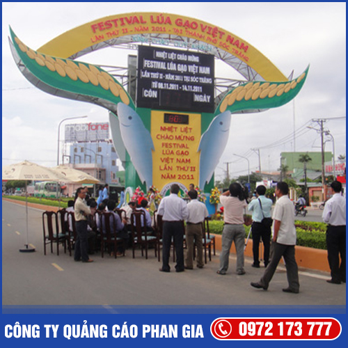 Trang trí đường phố