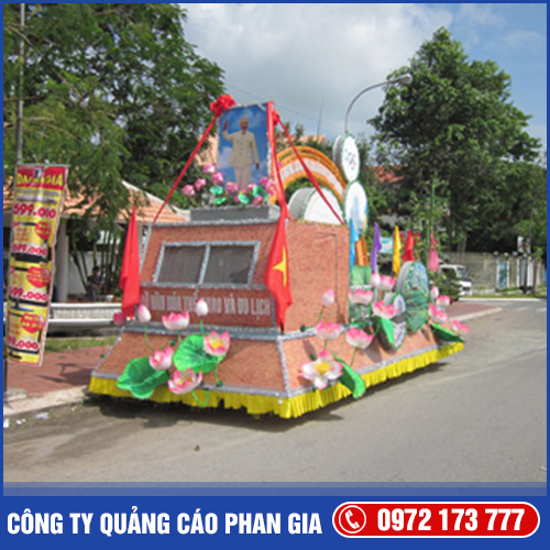 Trang trí hội chợ