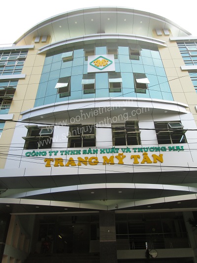Thi công biển chữ nổi