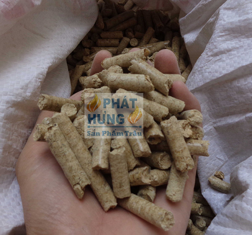 Trấu ép viên được nén chặt