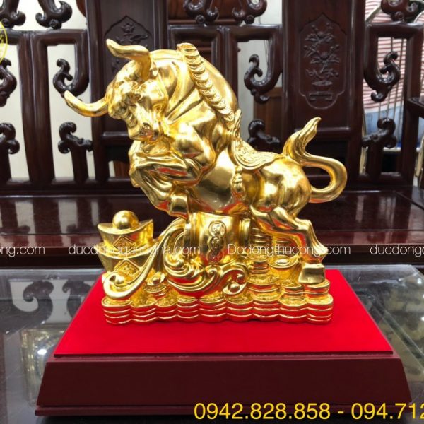 Trâu trọi đứng vàng dát vàng 9999