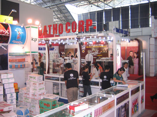 Tổ chức triển lãm