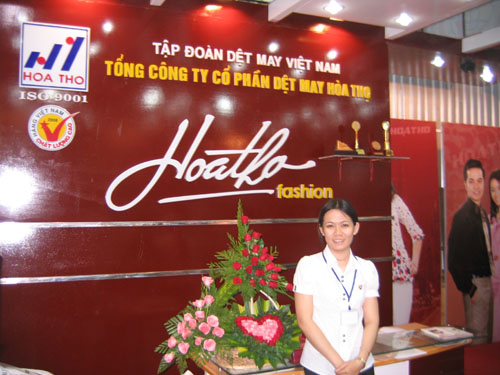 Tổ chức triển lãm
