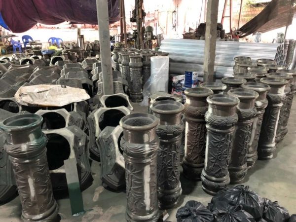 Trụ đèn sân vườn