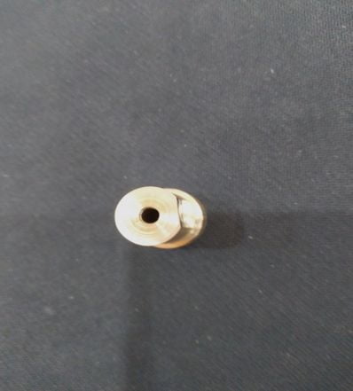 Trụ ép trục cao su