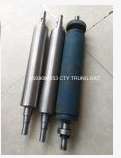 Trục cao su cốt thép