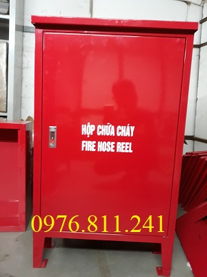 Tủ chữa cháy ngoài trời để 2 cuộn vòi