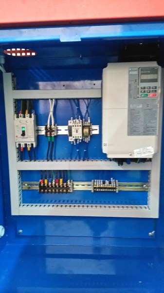 Tủ điều khiển cần trục