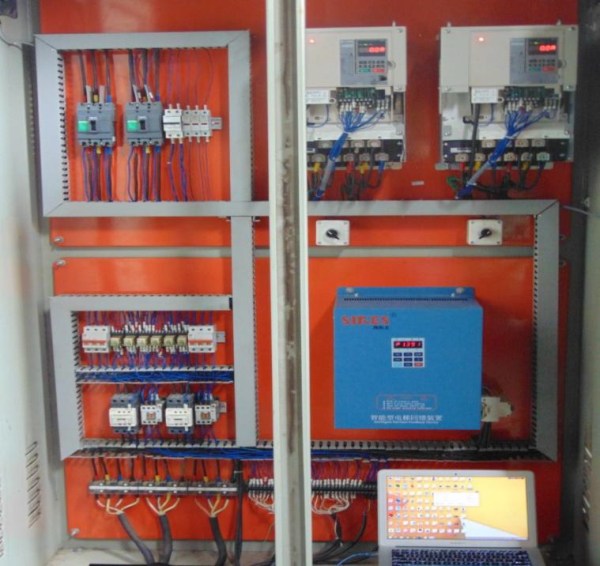 Tủ điều khiển máy cuốn, xả cuộn