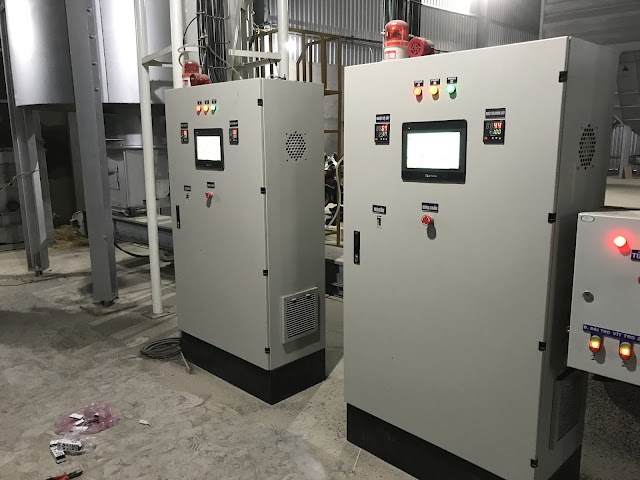 Tủ điều khiển tự động