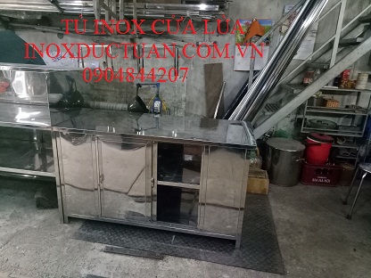 Tủ inox cửa lùa