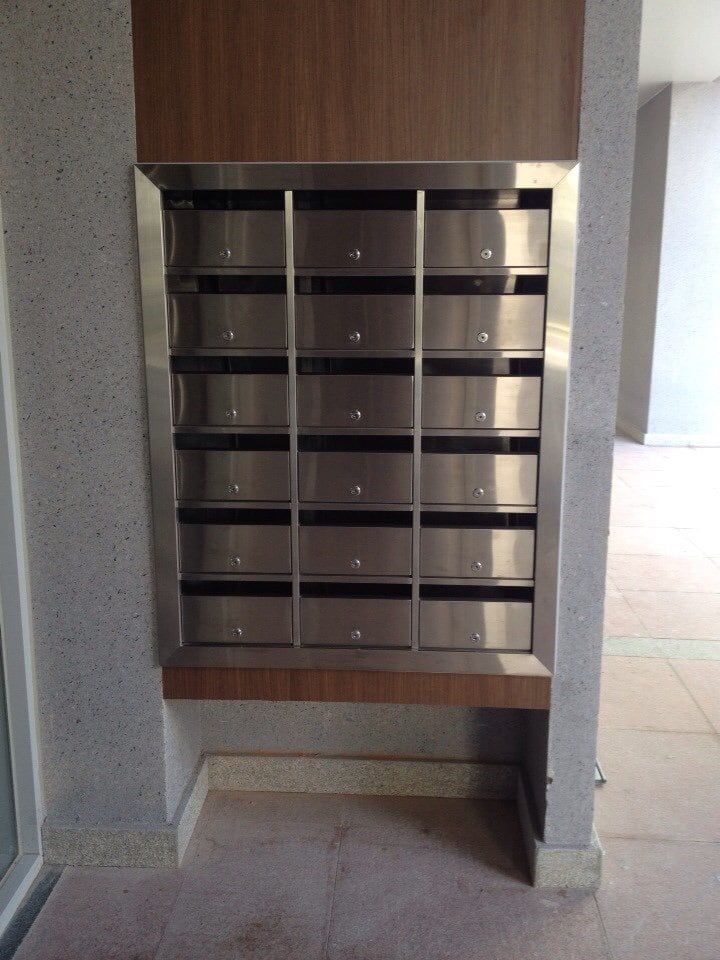 Tủ thư inox
