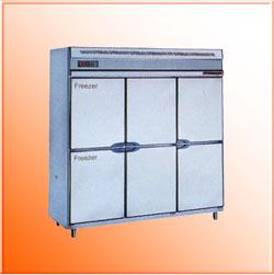 Tủ trữ đông 6 cánh vỏ làm bằng inox
