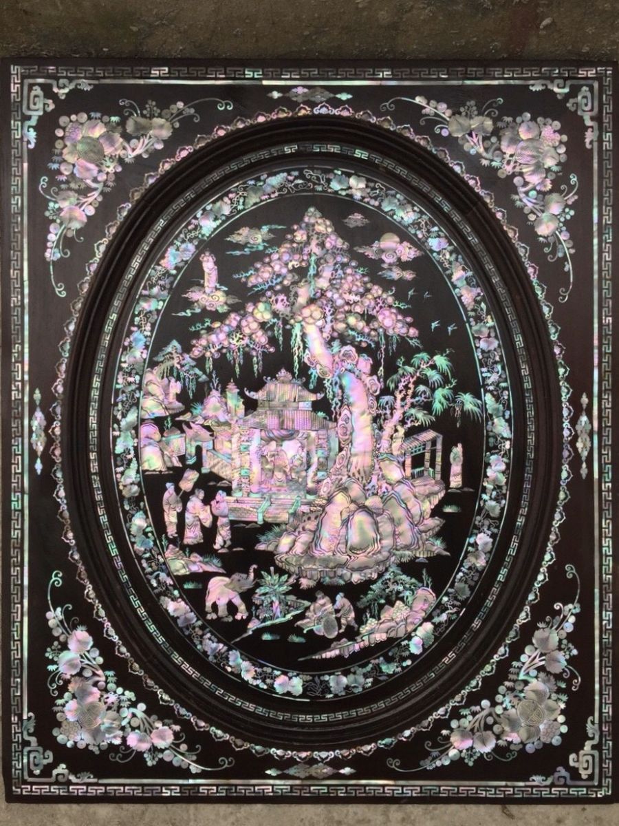 Tủ cẩn ốc đỏ