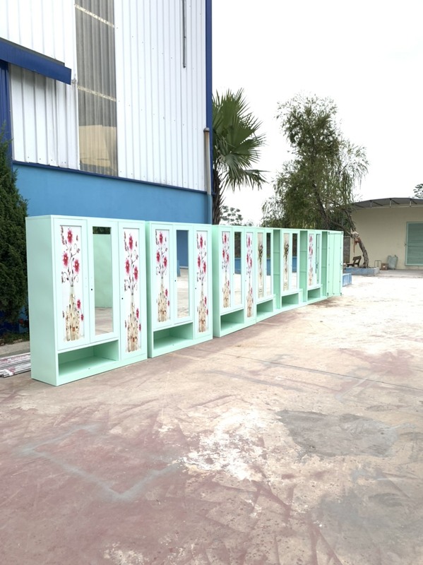 Tủ sắt quần áo