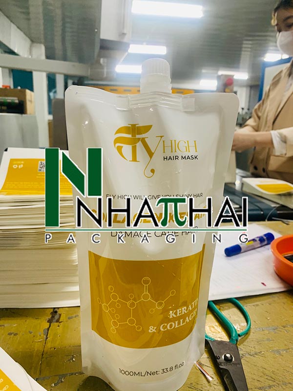 Túi nhựa gắn vòi đáy đứng