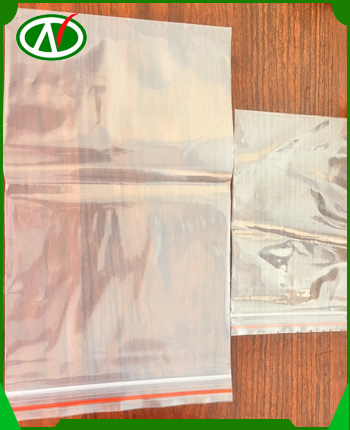 Túi zipper chỉ đỏ