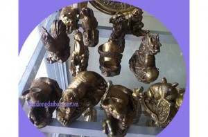 Tượng đồng các con giáp
