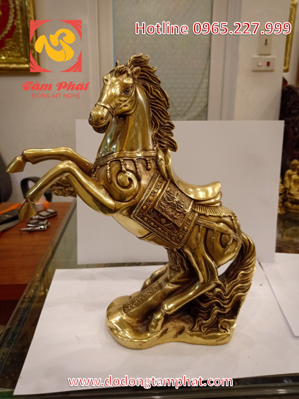 Tượng ngụa