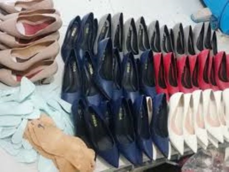 Gia công giày nữ