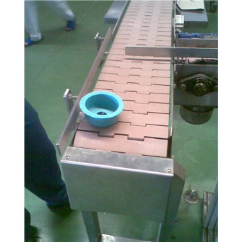 Băng tải xích nhựa