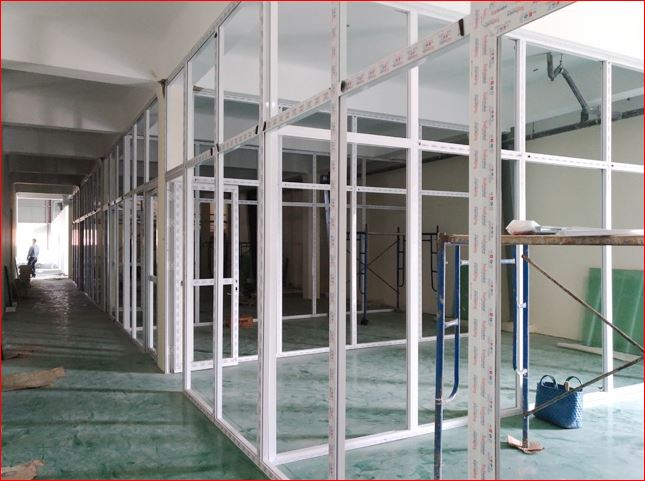 Vách ngăn hệ xingfa