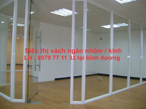 Vách ngăn nhôm kính